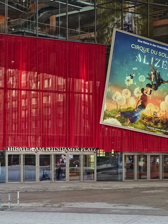 Theater Außenansicht