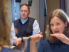 Carsten Brosda und Marion Troja.