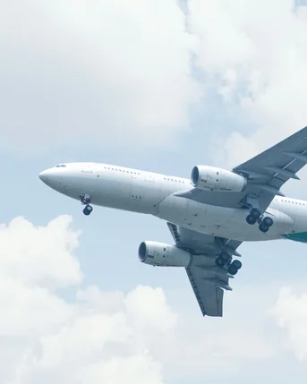 Flugzeug in der Luft