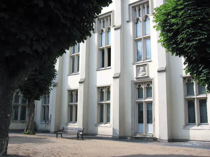 Außenansicht des Staatsorchester Rheinische Philharmonie